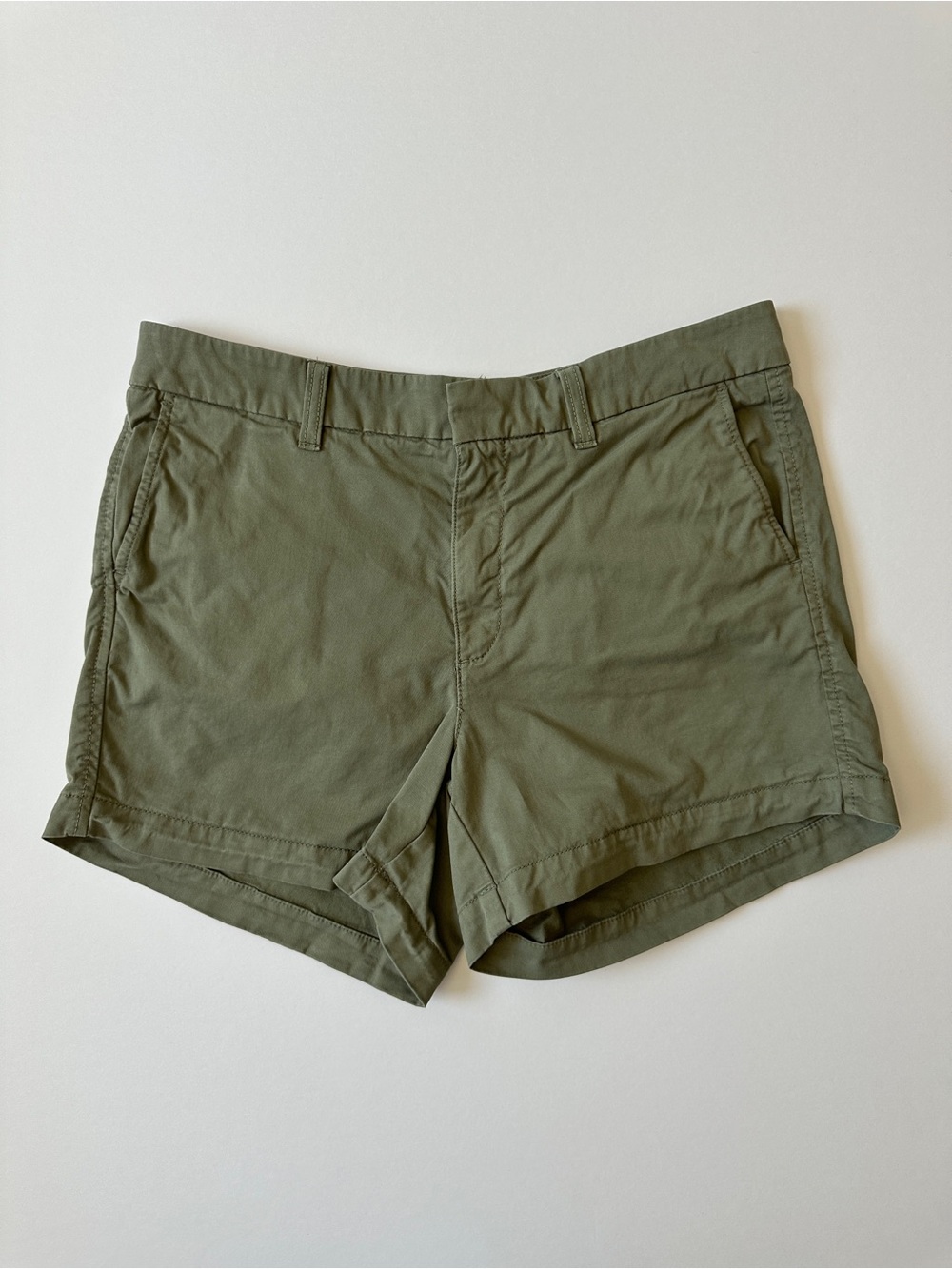 Quince Organic Stretch Cotton Chino Casual Shorts Olive Green Women's - 4